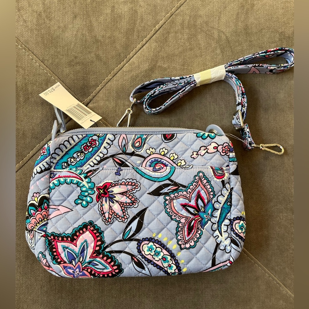 Vera Bradley Multicolor Quilted pocketbook - Picture 4 of 6